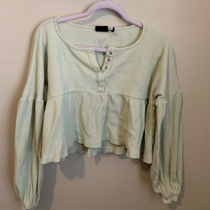 URBAN OUTFITTERS CROPPED BABY DOLL TOP